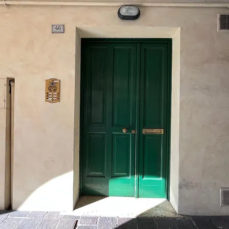 Teentori Apartment *